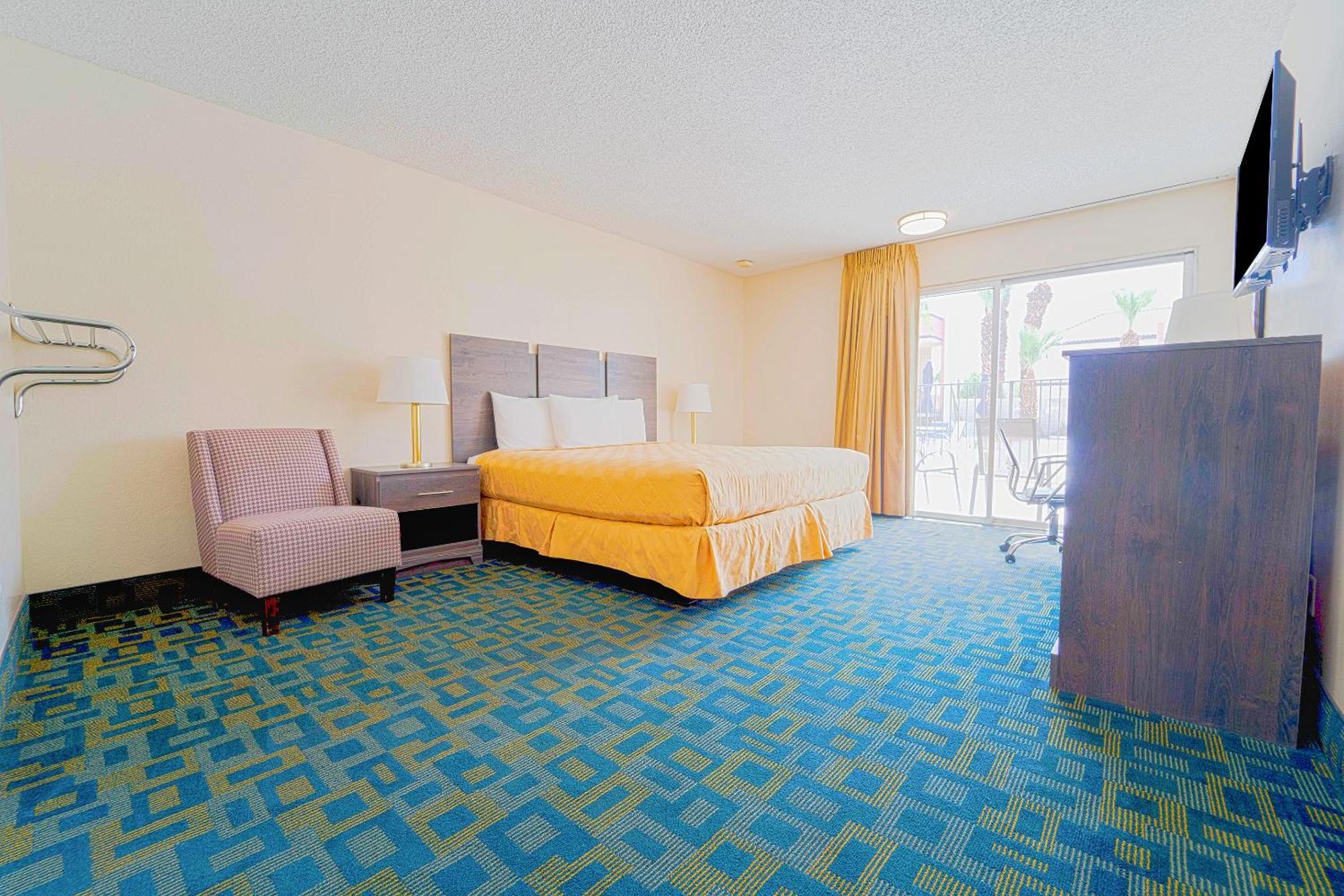 Royal Plaza Inn Indio Luaran gambar