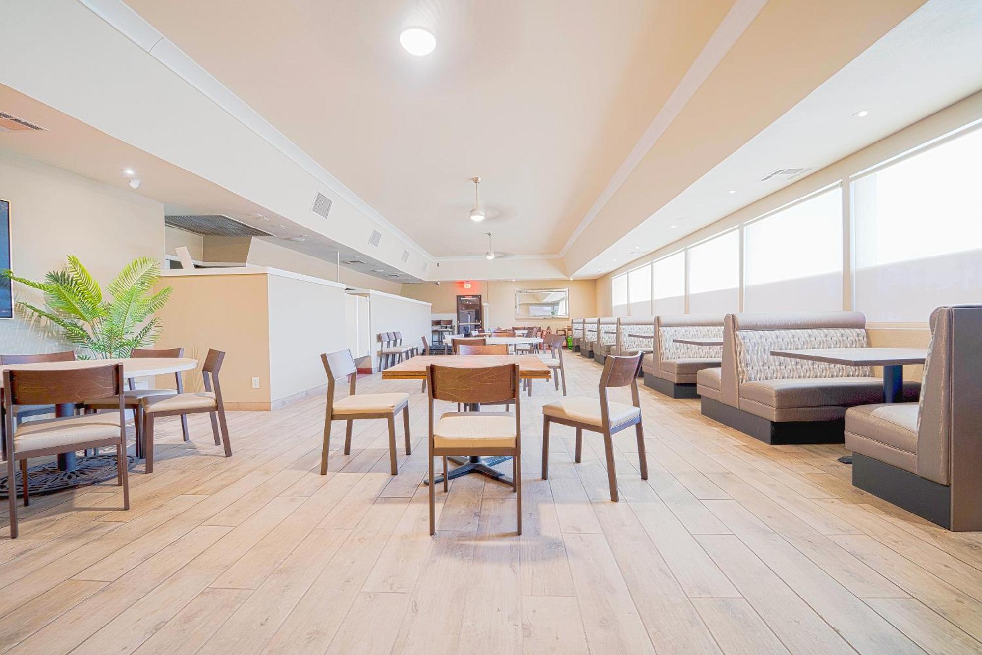 Royal Plaza Inn Indio Luaran gambar